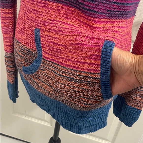 ROXY Yuma blue pink multicolor knit kangaroo pocket pullover hoodie Sz M - Picture 5 of 11